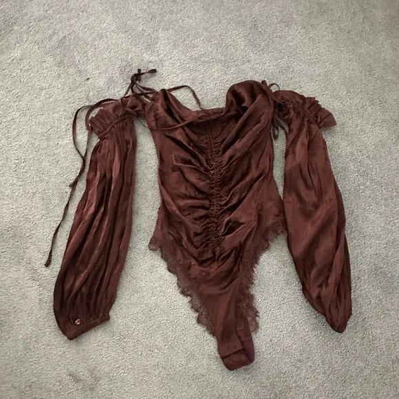 Sleeping with Jacques brown bodysuit 4 - Picture 8 of 8